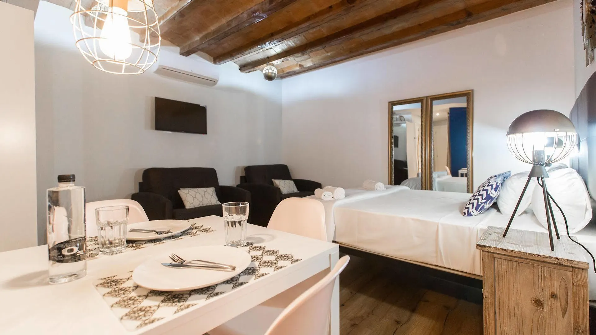 En Ferran By The Streets Hotel Barcelona